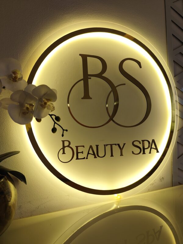 15503993196-letreiro-placa-iluminada-em-acrilico-7