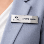 15505176669-broche-cracha-corporativo-1.png